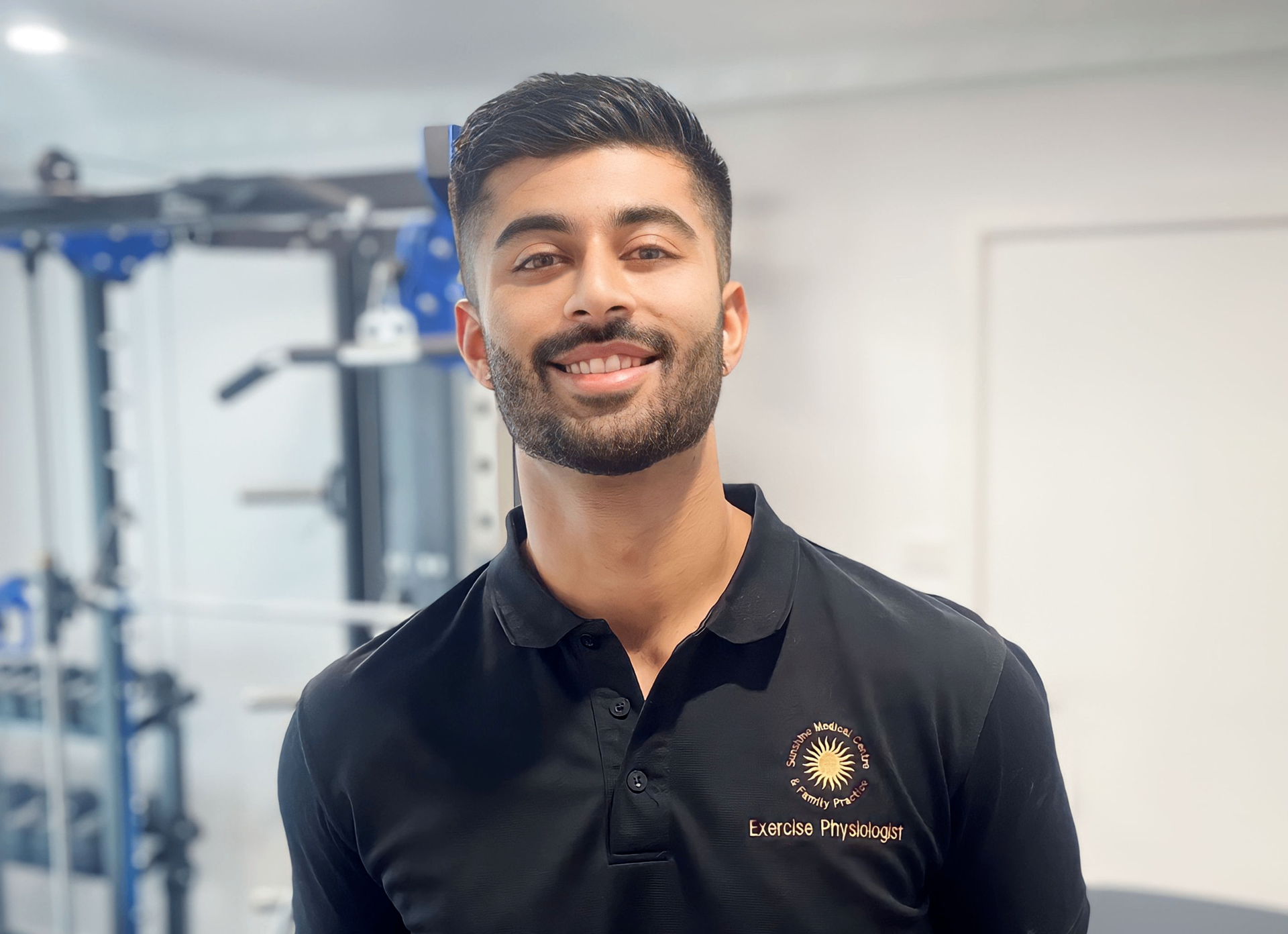 Portrait of Arjan Ruba in the exercise physiology studio